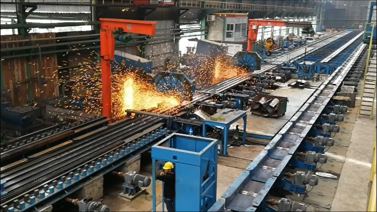 Lautan Steel 400mm hot rolled H beam production line in Indonesia